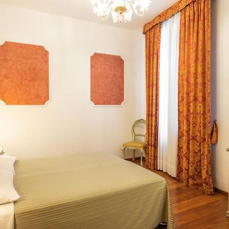 Hotel Al Sotoportego Wenecja Zewnętrze zdjęcie