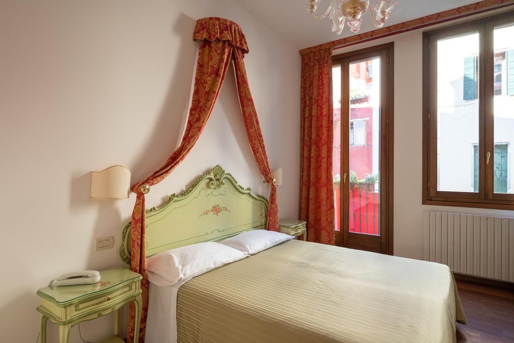 Hotel Al Sotoportego Wenecja Pokój zdjęcie